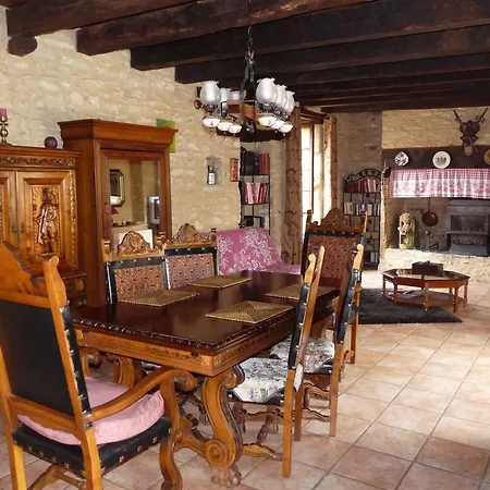 Maison De Caractere En Quercy Saint-Clair (Lot)